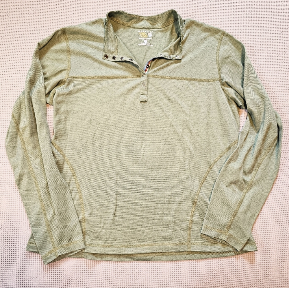 Mountain Hardwear | Henley Pullover Lightweight Base Layer Green